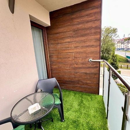 Apartament Eva 2 Jelenia Góra Buitenkant foto