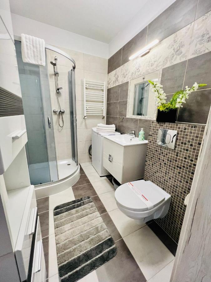 Apartament Eva 2 Jelenia Góra Buitenkant foto