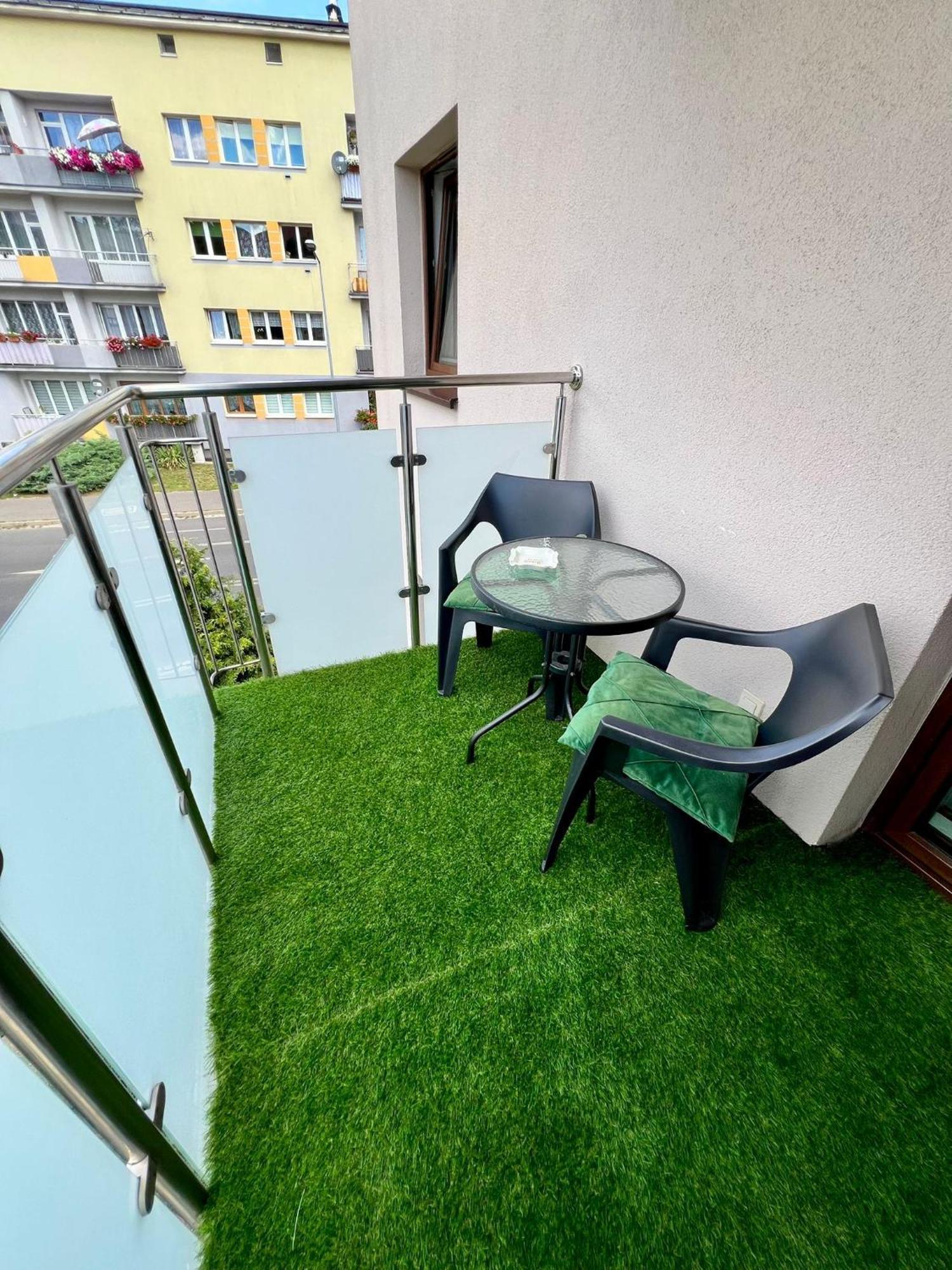 Apartament Eva 2 Jelenia Góra Buitenkant foto