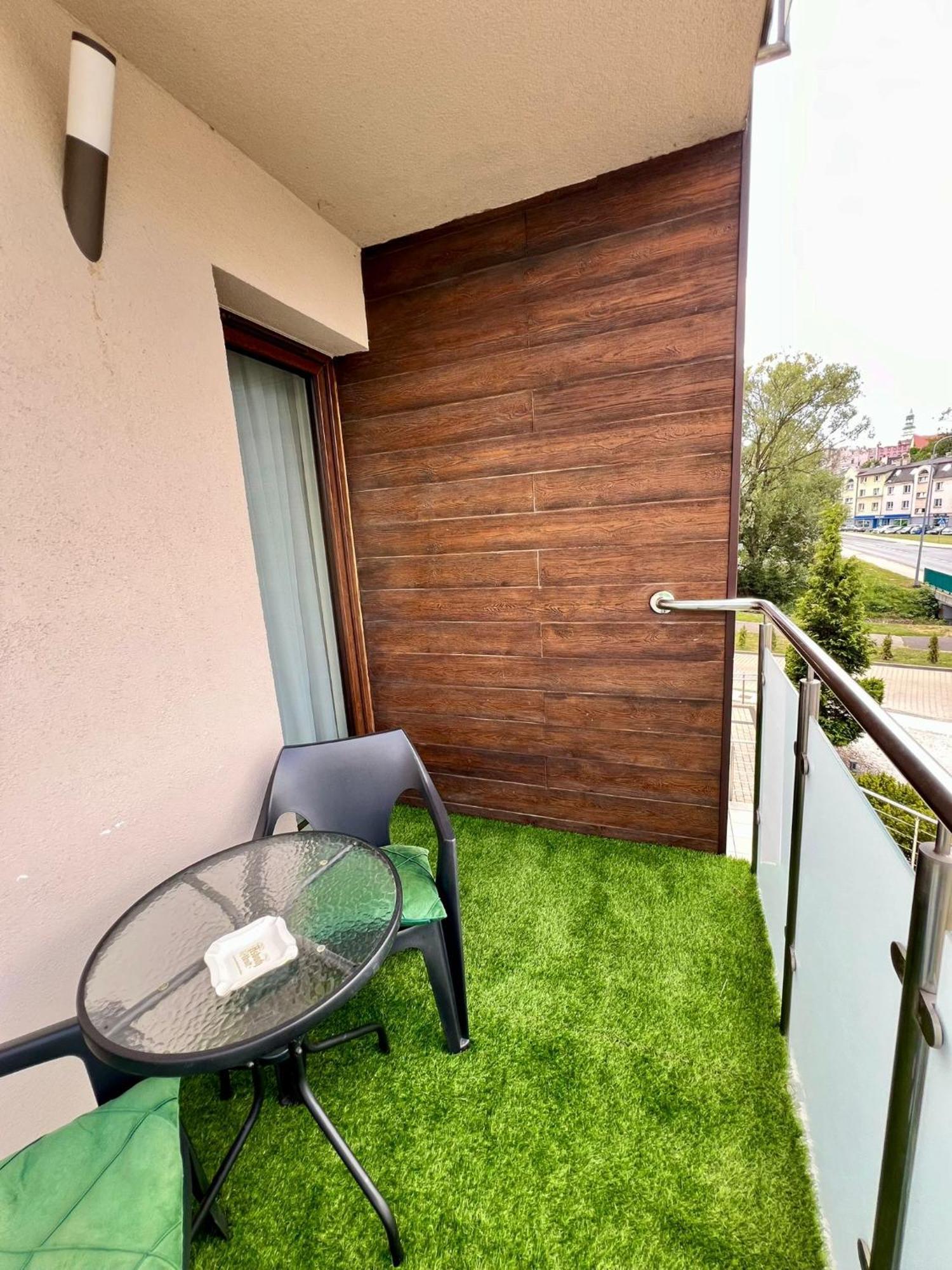 Apartament Eva 2 Jelenia Góra Buitenkant foto
